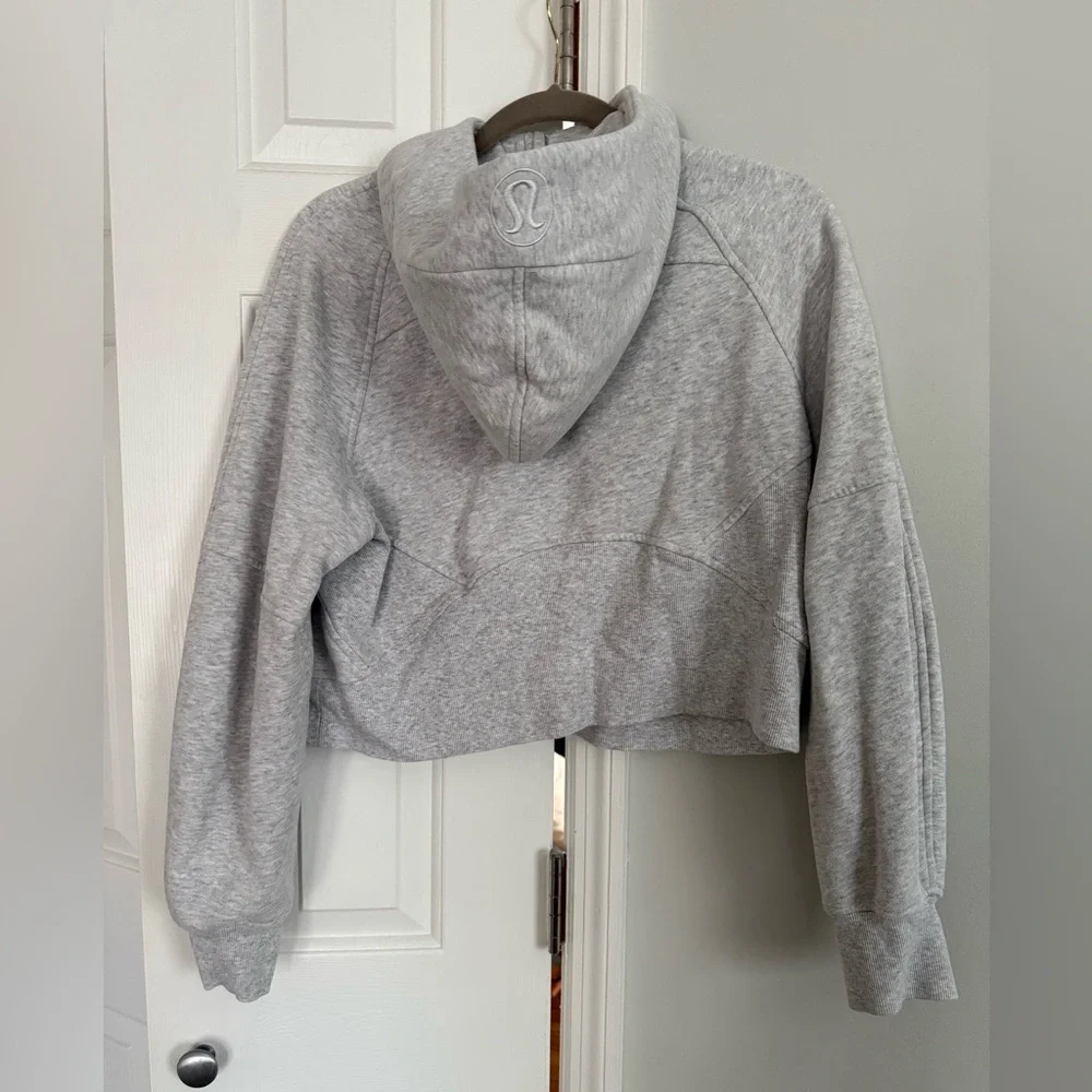 Lululemon Athletica Scuba Oversized Cropped Light Gray Hoodie - Picture 3 of 5